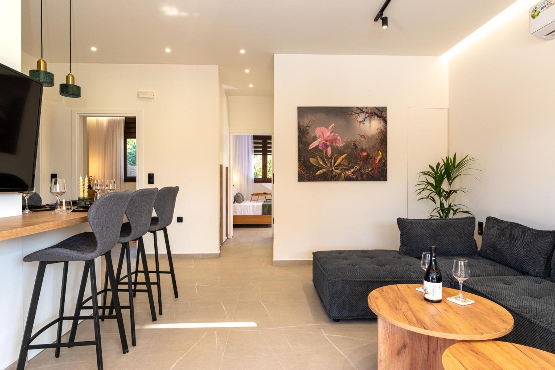 Irisma Luxury With Private Pool Apartment Archanes