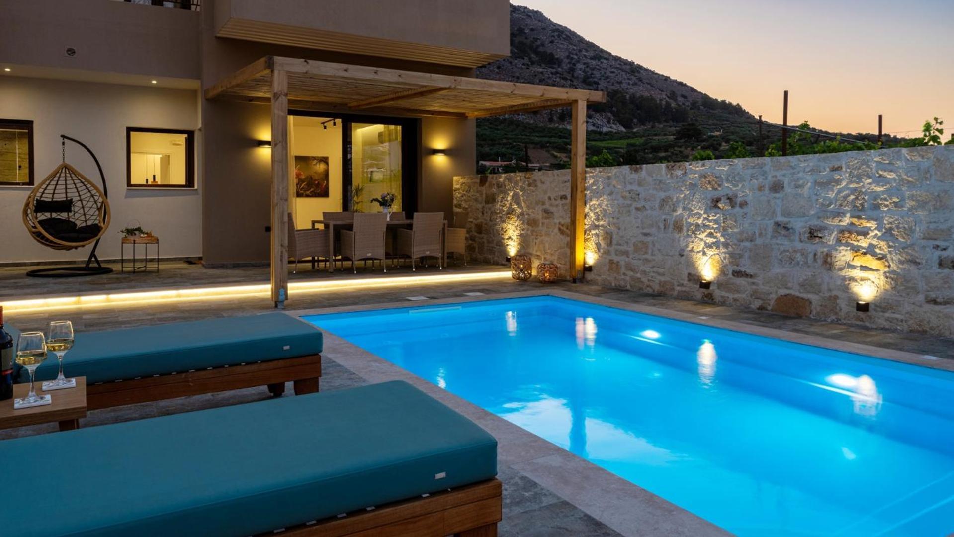Irisma Luxury With Private Pool